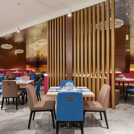 Novotel Guangzhou Baiyun Airport - Canton Fair Free Shuttle Bus & Official Registration Agency Kültér fotó