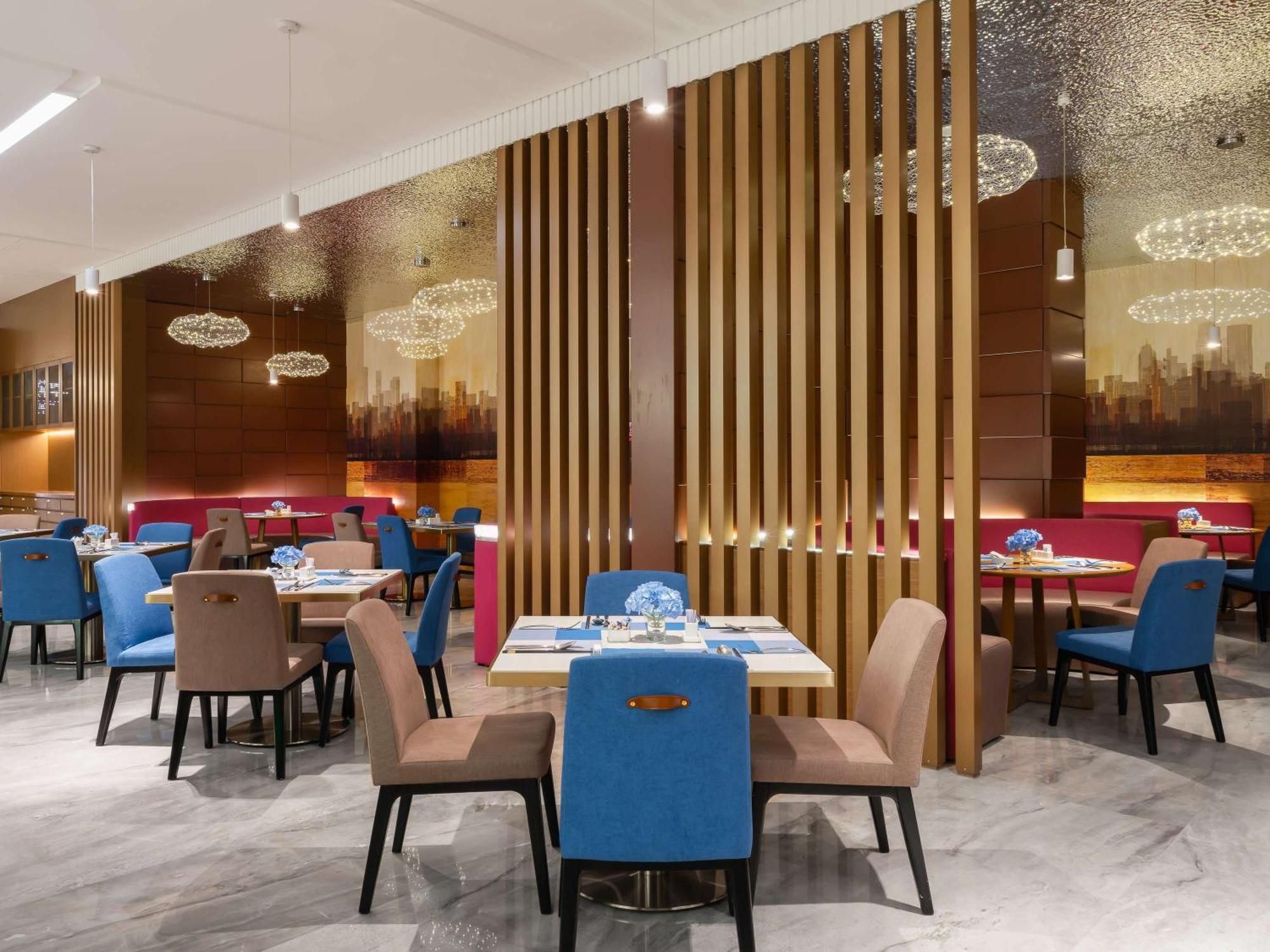 Novotel Guangzhou Baiyun Airport - Canton Fair Free Shuttle Bus & Official Registration Agency Kültér fotó